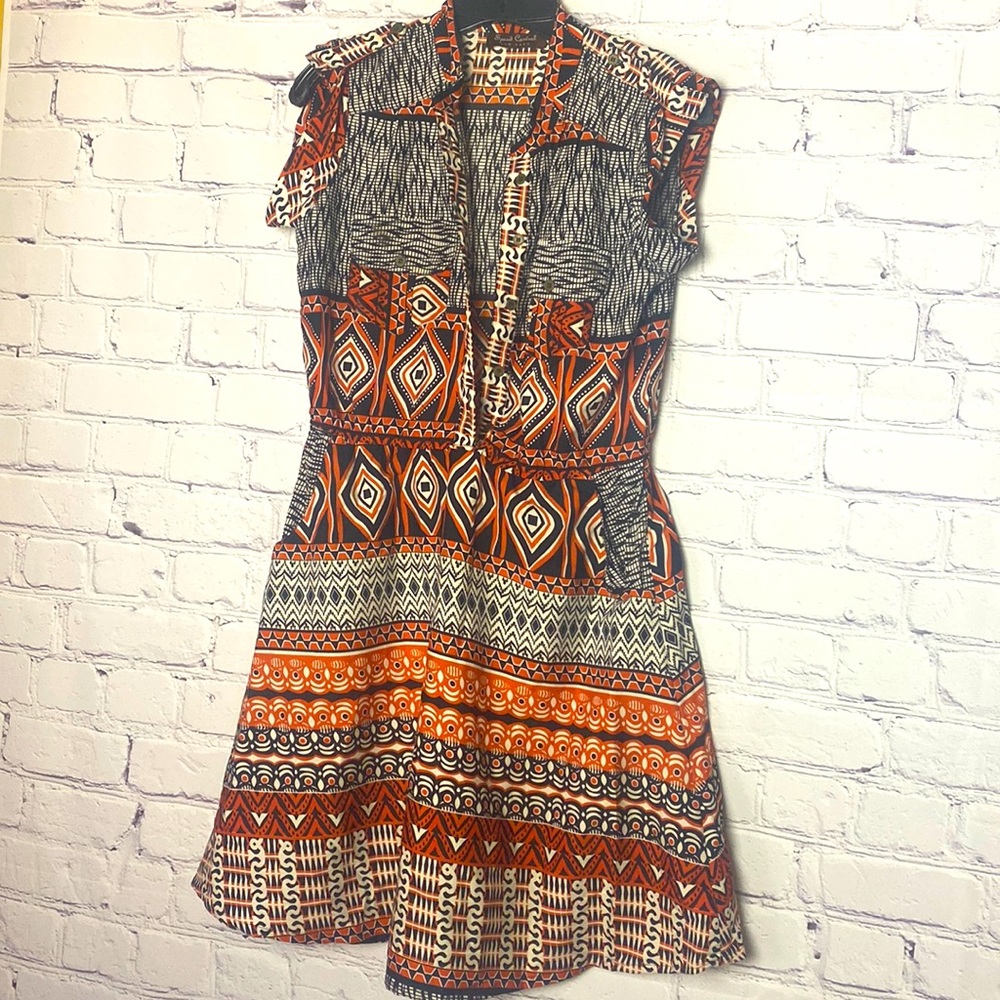 Speed Control New York ethnic print dress with elastic waist & two real pockets